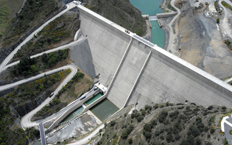 Vista aéra de la presa en donde se muestra la amplitud y tamaño de la misma